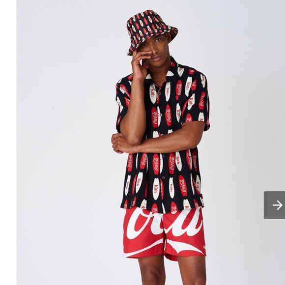 Kith x Coca Cola season 4 button down size S 🥤 - Picture 1 of 5